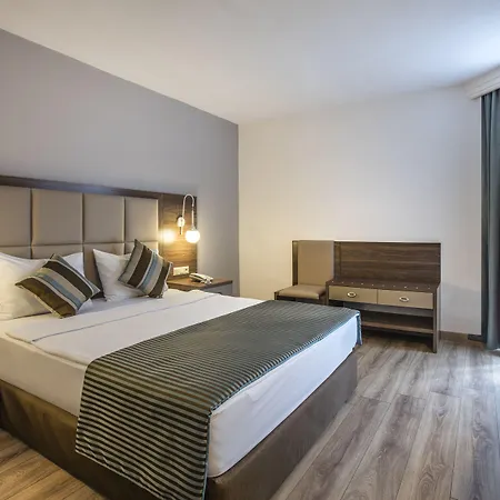 Resort Palm Wings Ephesus